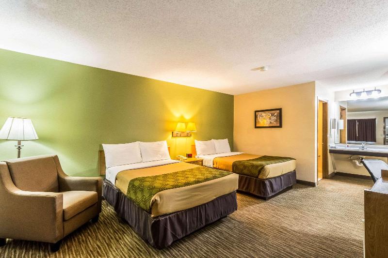 Econo Lodge image