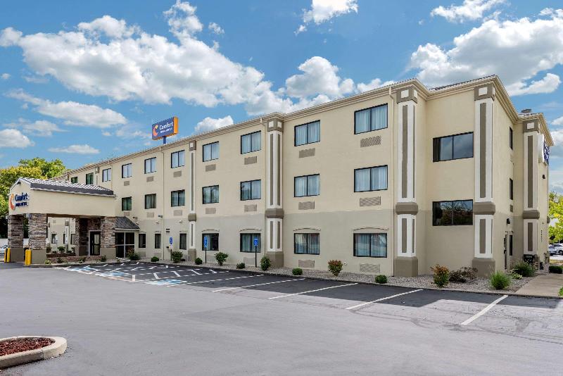Comfort Inn & Suites Middletown - Franklin image