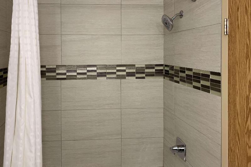Comfort Inn & Suites Middletown - Franklin image