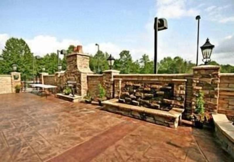 Fairfield Inn Suites Elkin Jonesville image