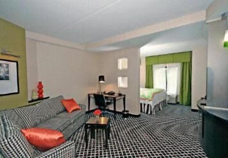 Fairfield Inn Suites Elkin Jonesville image