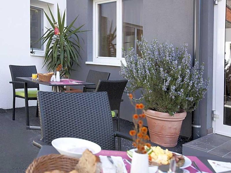 Das Himberg image