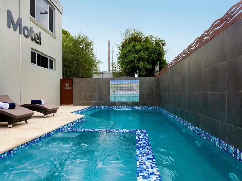 Merewether Motel image