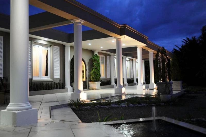 Norwood House image