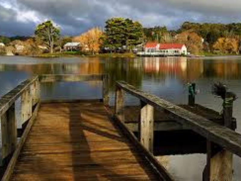Lake Orchard Villas 1 - Daylesford