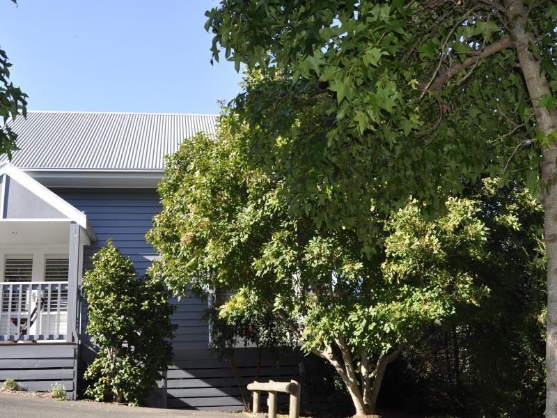 Lake Orchard Villas 1 - Daylesford 3