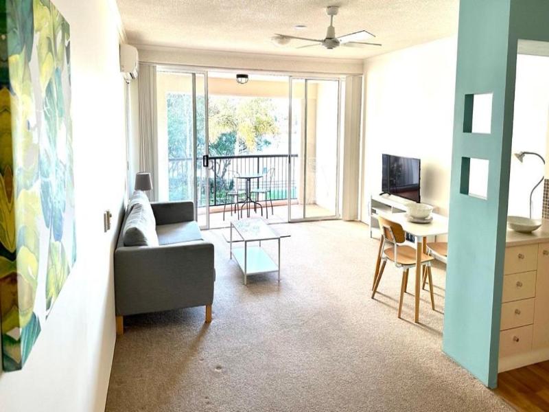 Goldsborough Place Apartments image