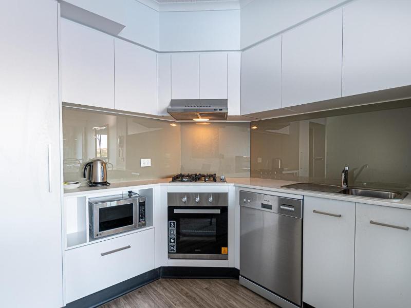 Goldsborough Place Apartments image
