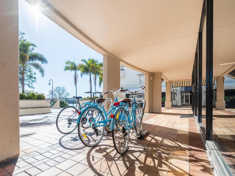 Goldsborough Place Apartments image