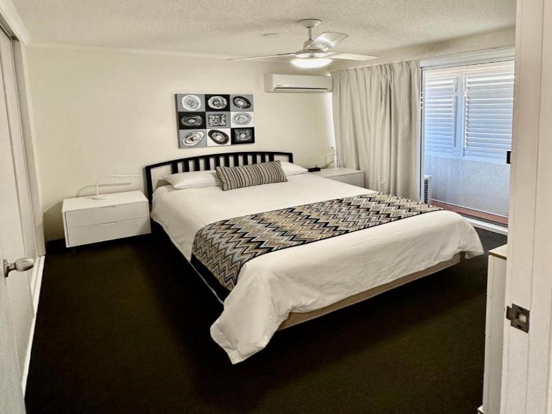 Goldsborough Place Apartments image