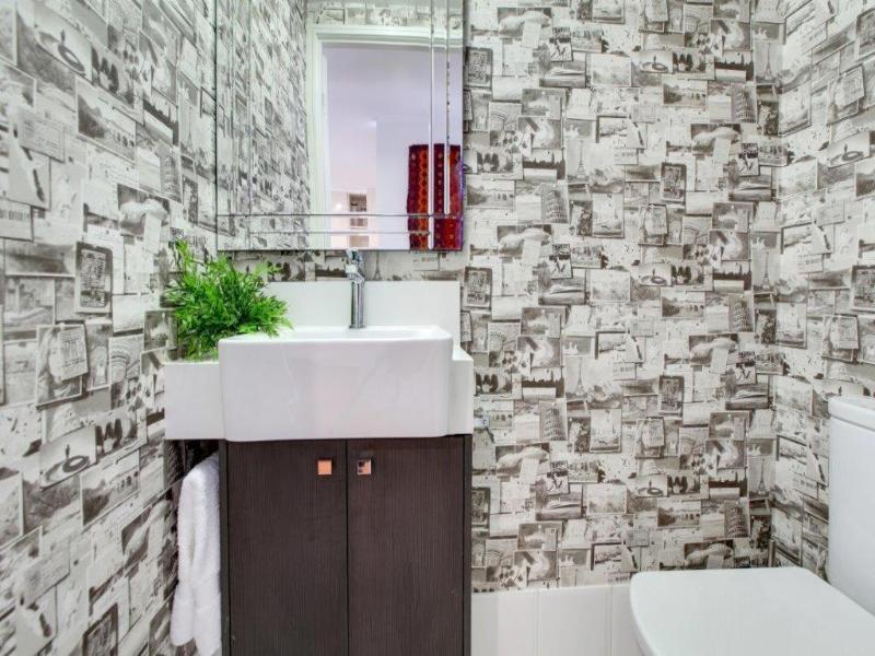 Goldsborough Place Apartments image