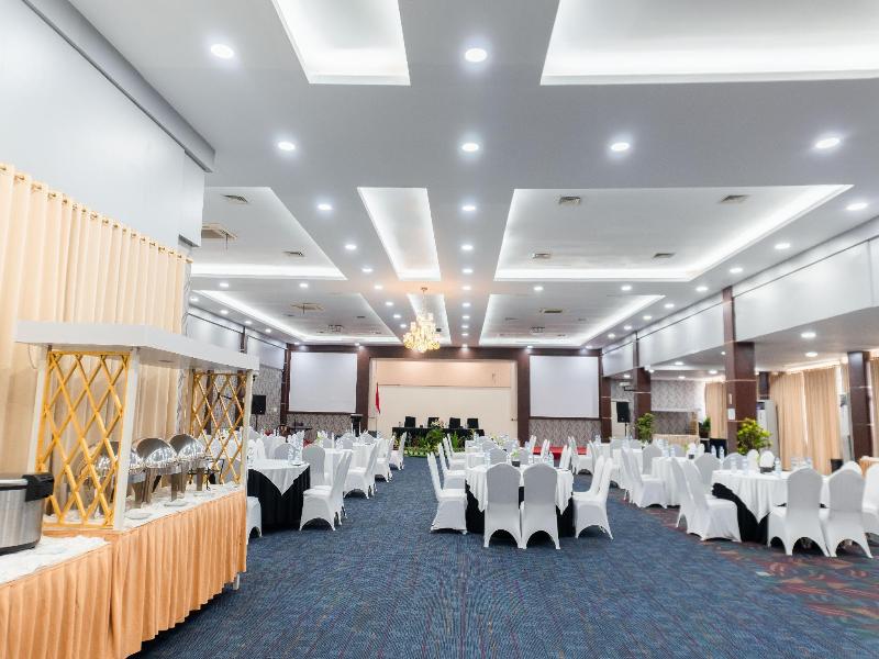 Muara Hotel and Mall Ternate — photo 5