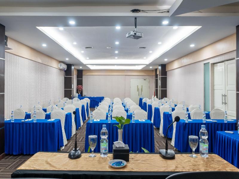 Muara Hotel and Mall Ternate — photo 3