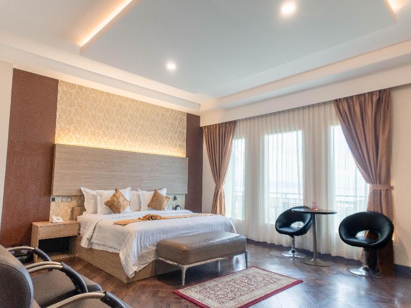 Muara Hotel and Mall Ternate — photo 16