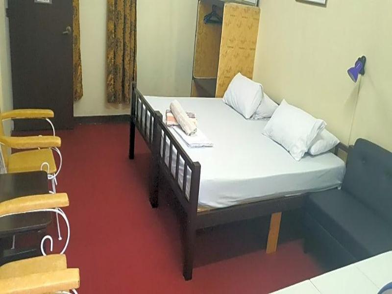 Coolmartin Resort image