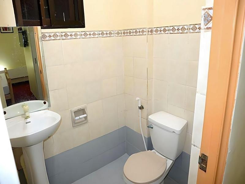 Coolmartin Resort image