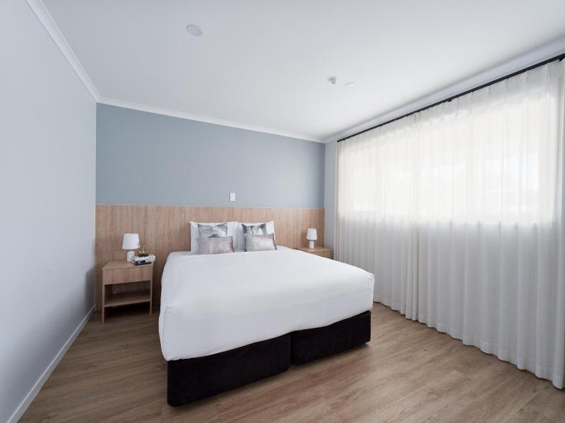 Albany Oak Motel image