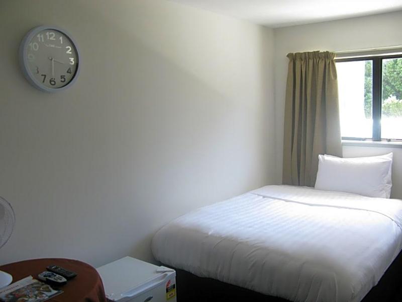 Greenlane Motel image