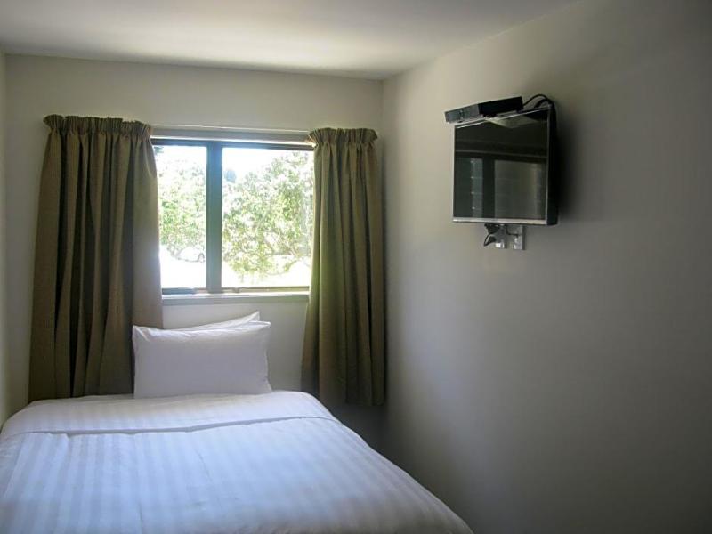 Greenlane Motel image