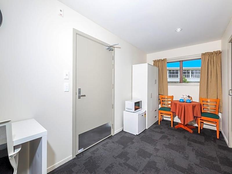 Greenlane Motel image