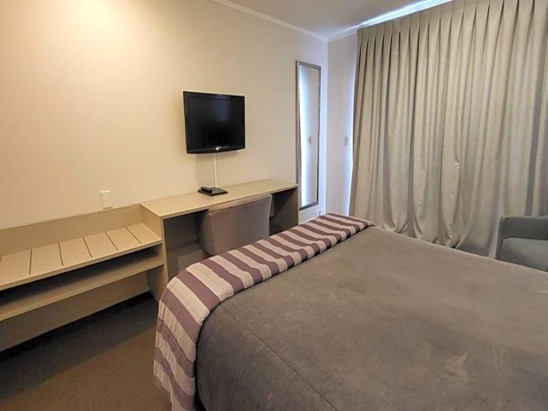 Manukau Motor Lodge image