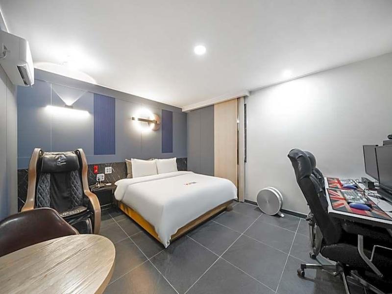 Xian Hotel image