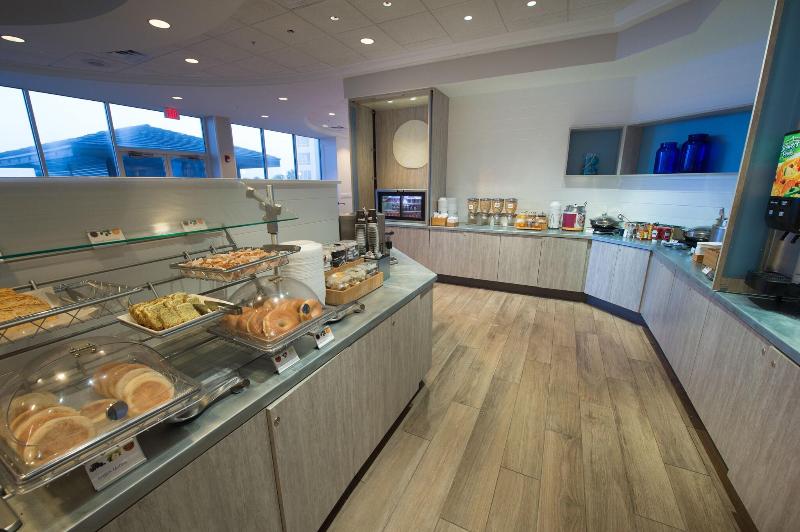 Springhill Suites Pensacola Beach image