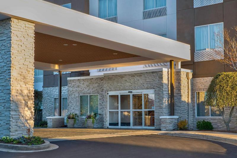 Fairfield Inn Suites Greenwood image