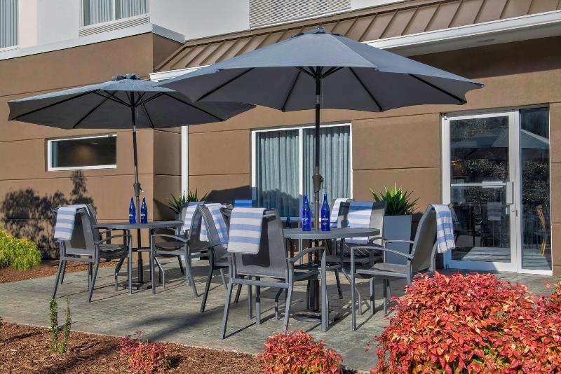 Fairfield Inn Suites Greenwood image