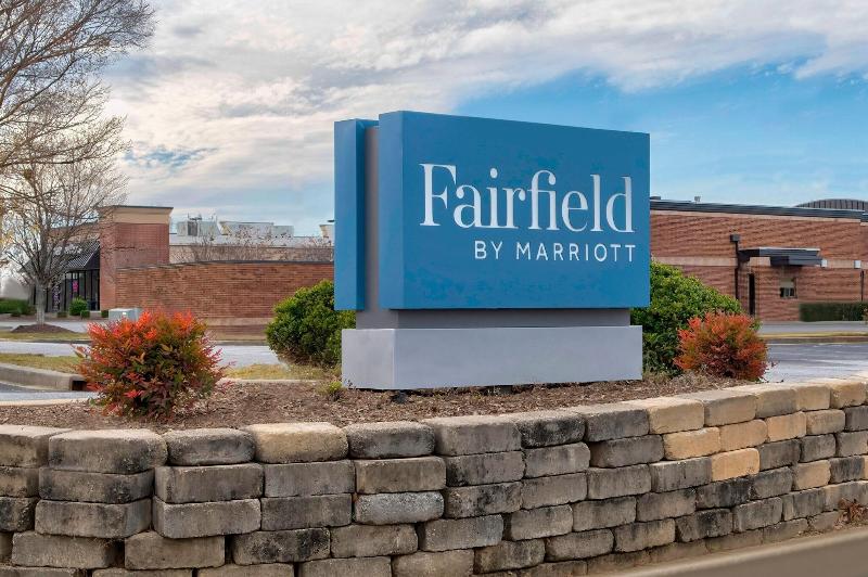Fairfield Inn Suites Greenwood image