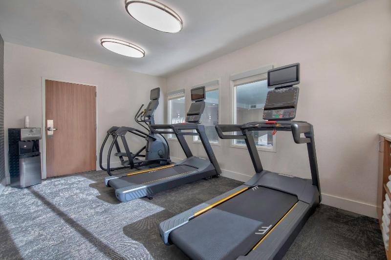 Fairfield Inn Suites Greenwood image