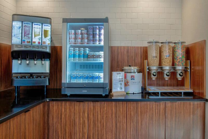 Fairfield Inn Suites Greenwood image