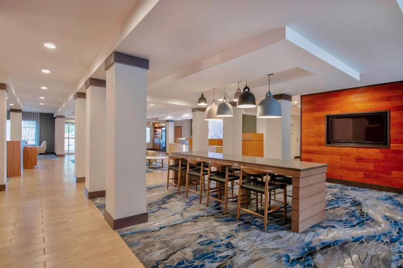 Fairfield Inn Suites Greenwood image