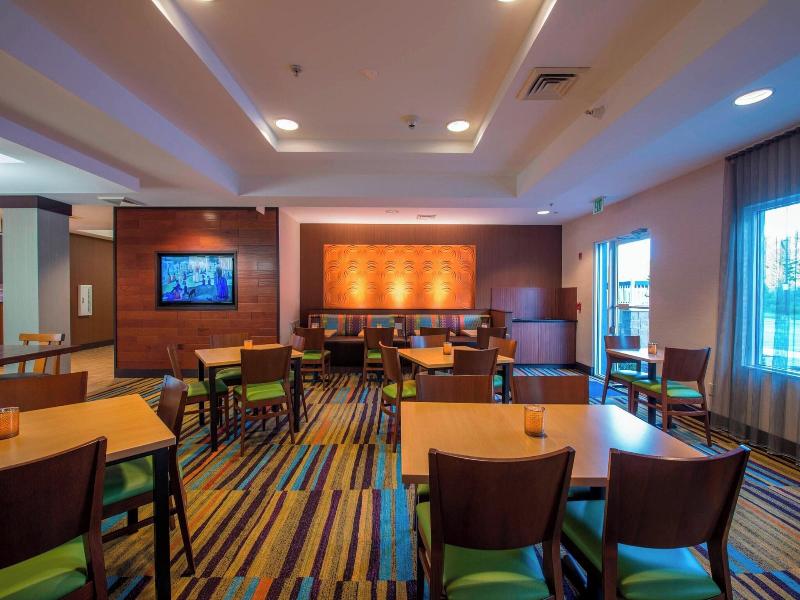 Fairfield Inn Suites Greenwood image