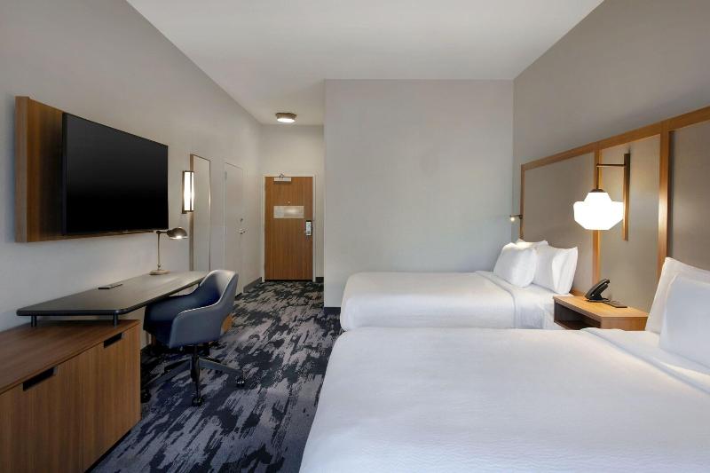 Fairfield Inn Suites Greenwood image
