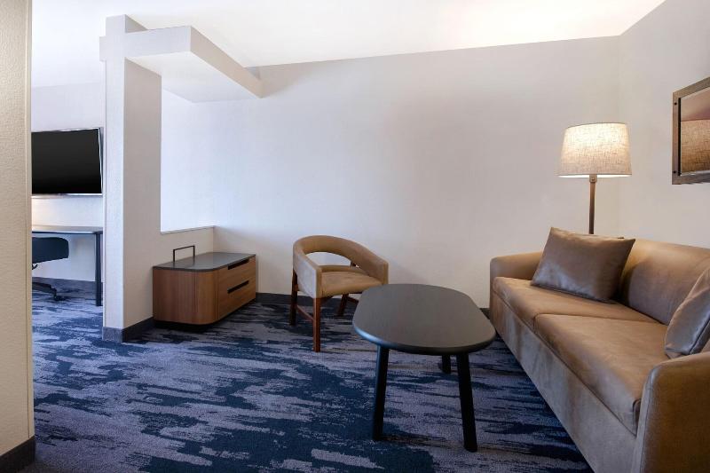 Fairfield Inn Suites Greenwood image