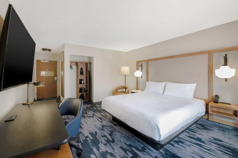 Fairfield Inn Suites Greenwood image