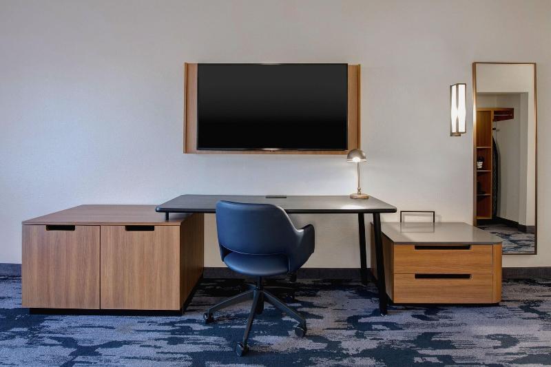 Fairfield Inn Suites Greenwood image
