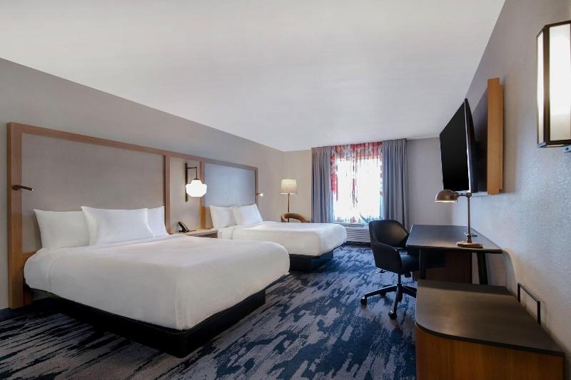 Fairfield Inn Suites Greenwood image