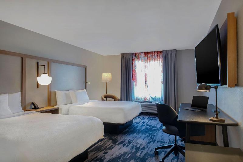 Fairfield Inn Suites Greenwood image