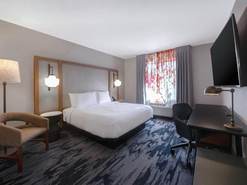 Fairfield Inn Suites Greenwood image