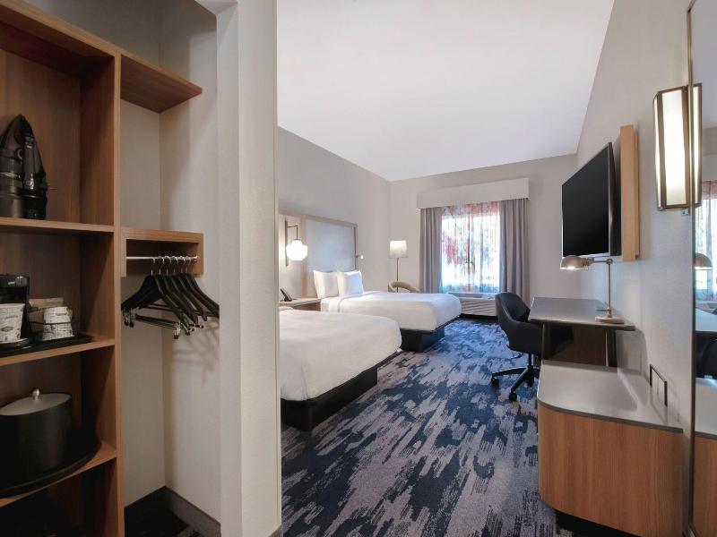 Fairfield Inn Suites Greenwood image