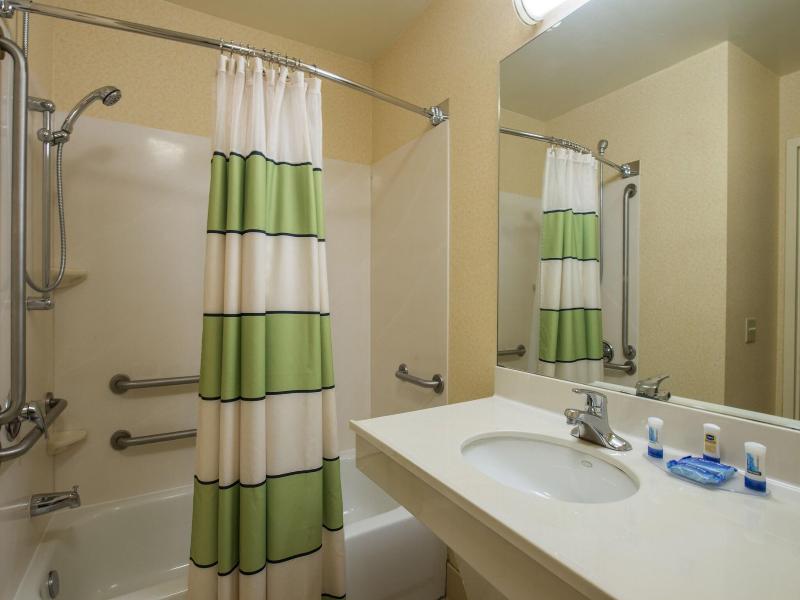 Fairfield Inn Suites Greenwood image