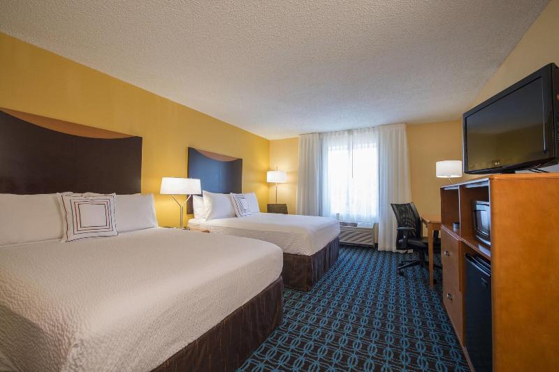 Fairfield Inn Suites Greenwood image
