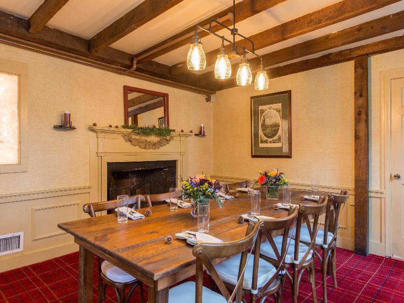 Wolfeboro Inn image