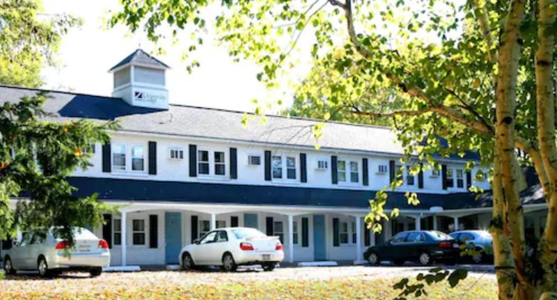 University Lodge — main photo