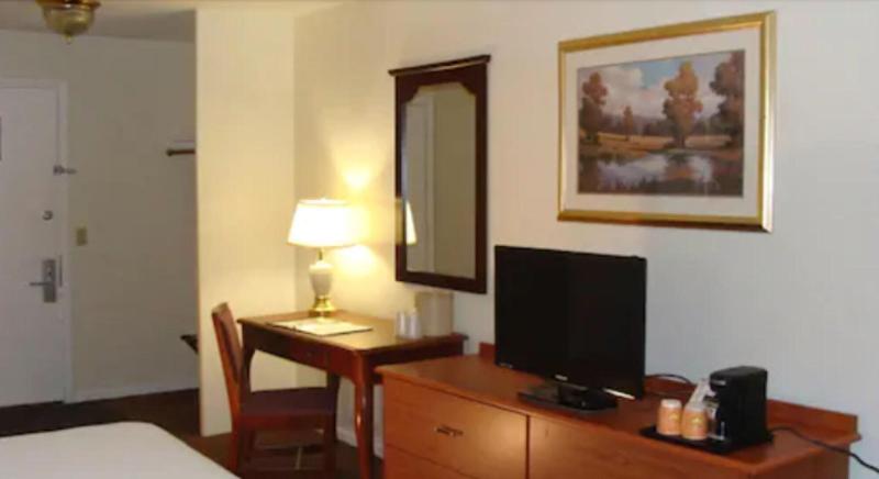 University Lodge