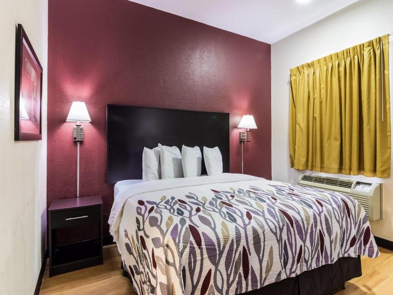 Red Roof Inn Atlanta Kennesaw State University image