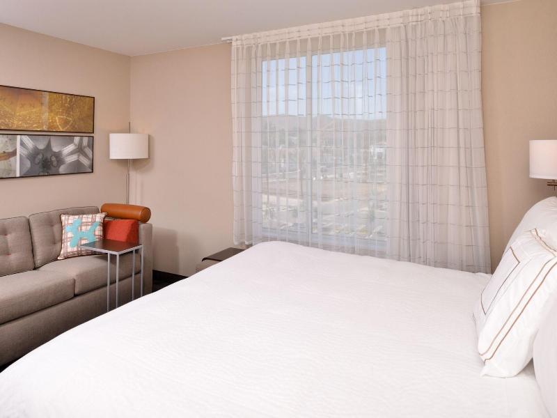 Towneplace Suites Ontario Chino Hills image