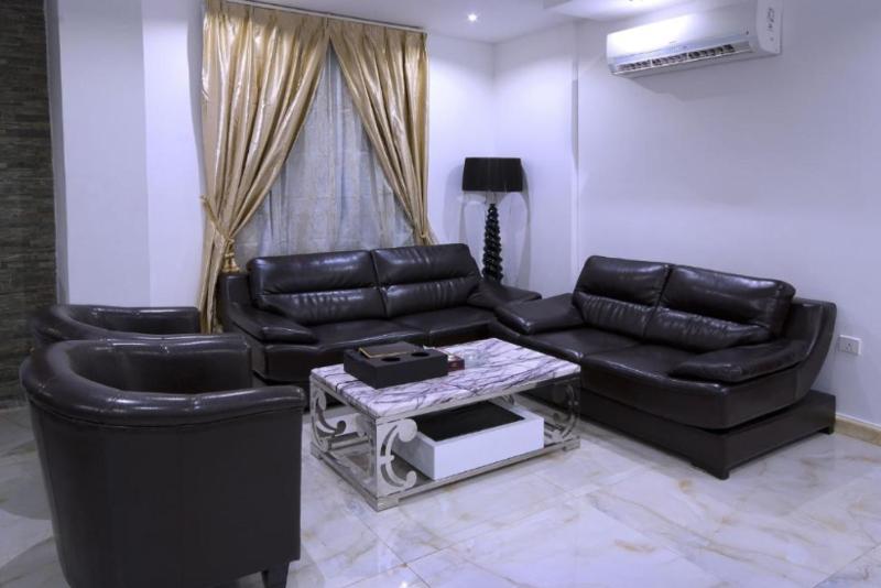 OYO 610 Jawharat Layali Furnished Apartment image